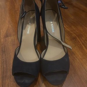 navy blue sun and stone heels